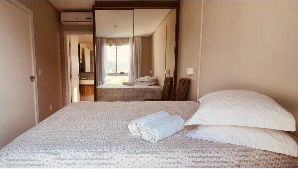 Casa Luxo Com Piscina A 500 Metros Da Praia ฟลอเรียนอโปลิส ภายนอก รูปภาพ