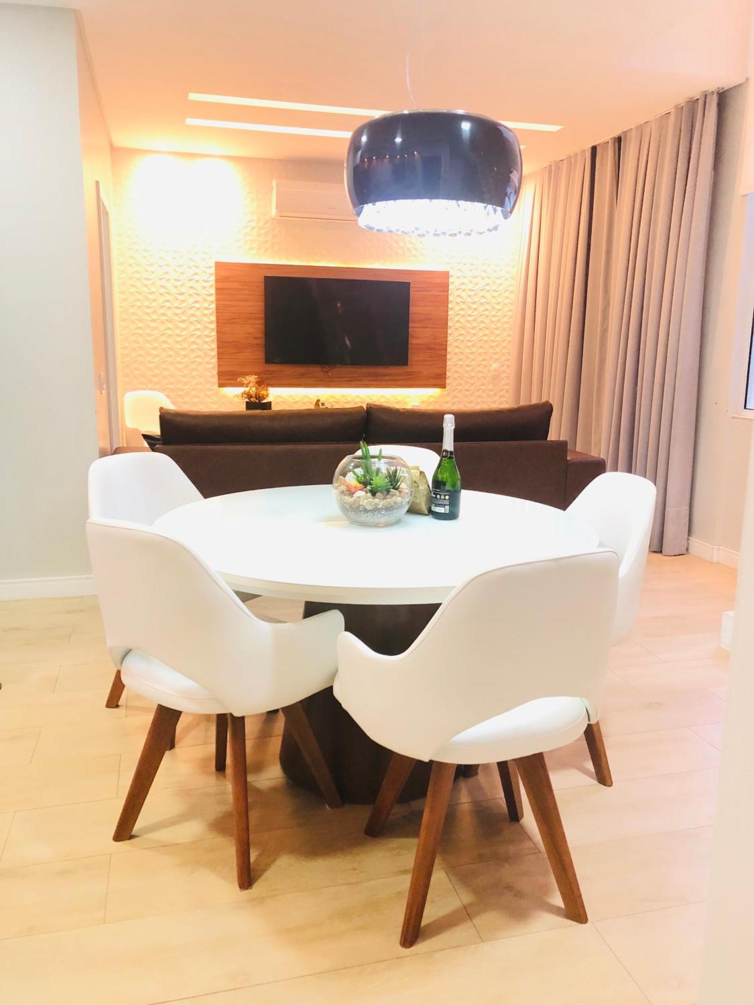 Casa Luxo Com Piscina A 500 Metros Da Praia ฟลอเรียนอโปลิส ภายนอก รูปภาพ